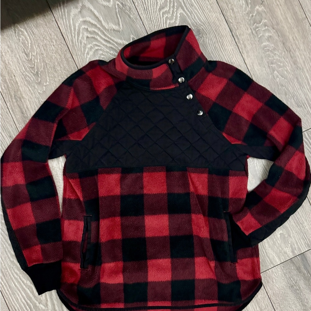 Abercrombie & Fitch Red and Black Plaid Sweatshirt
